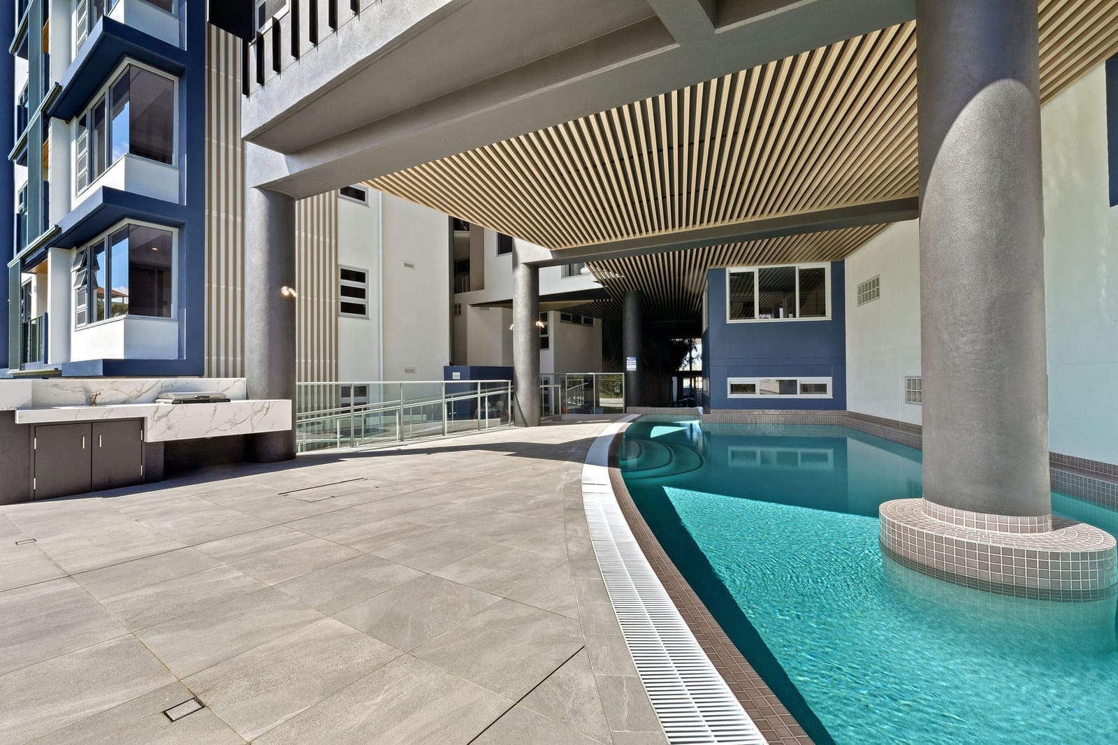 Blue-Chip Bliss, Golden Triangle Opportunity!