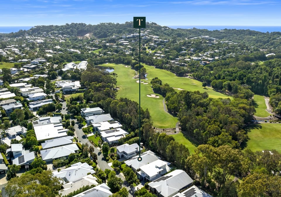 Easy care, Single-level Home with Golf Course Backdrop!