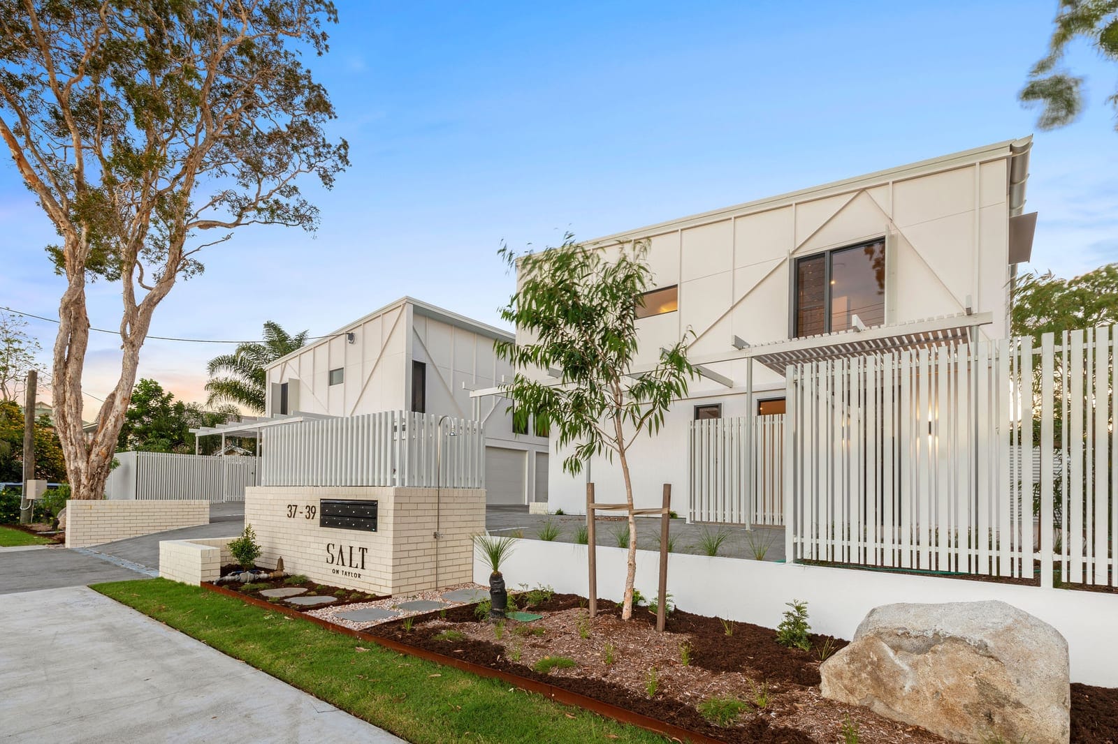 "Prime Location, Ultimate Lifestyle: Golden Beach's Premier Three-Bedroom Residences"