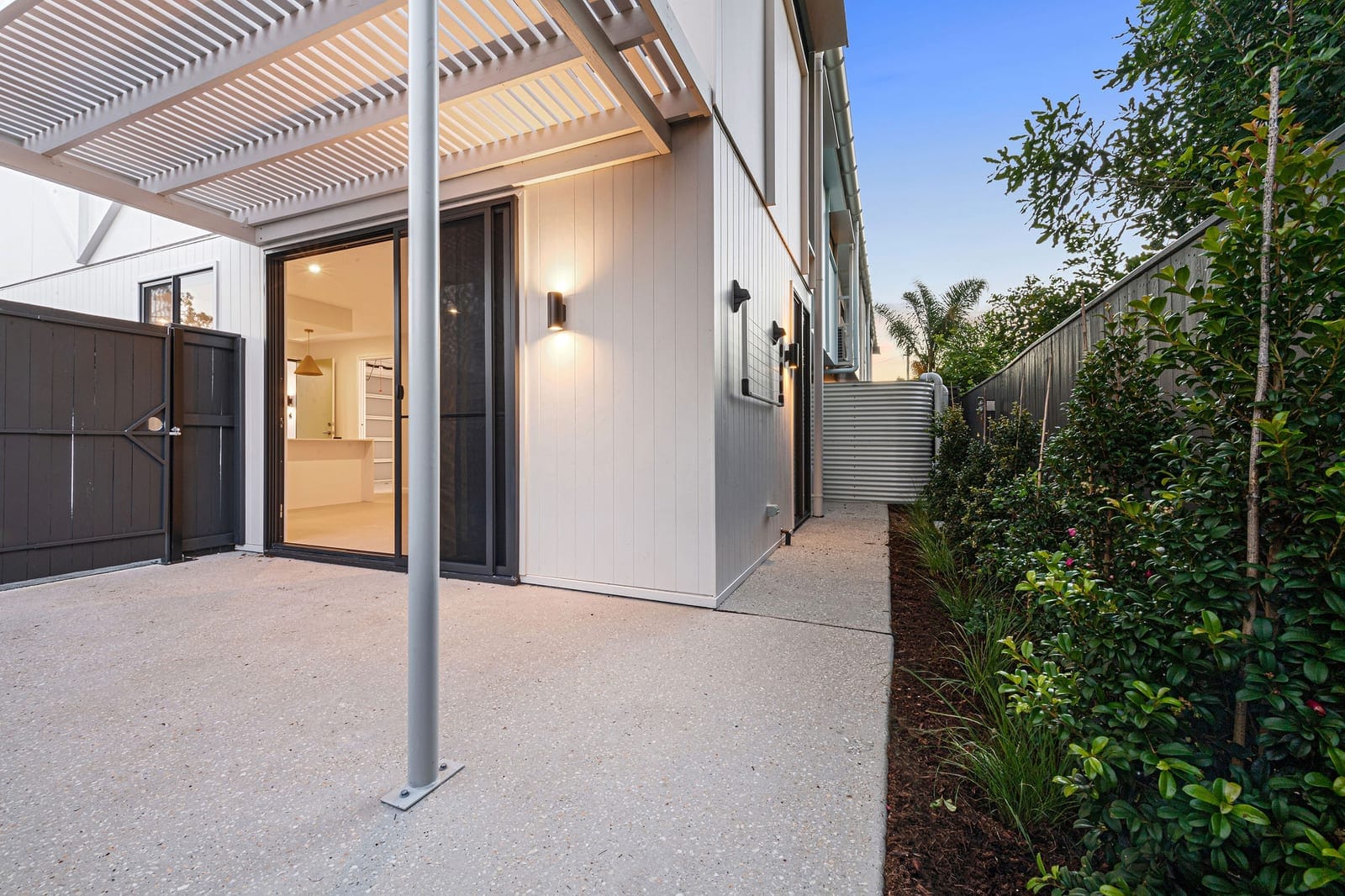 "Prime Location, Ultimate Lifestyle: Golden Beach's Premier Three-Bedroom Residences"