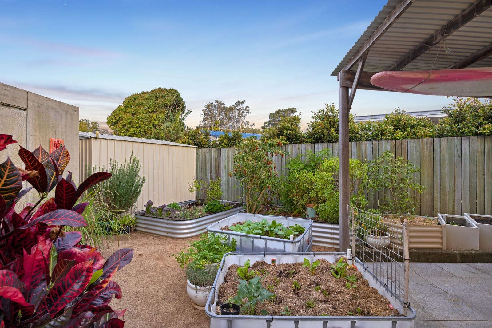Elegant Sanctuary in Central Coolum Beach