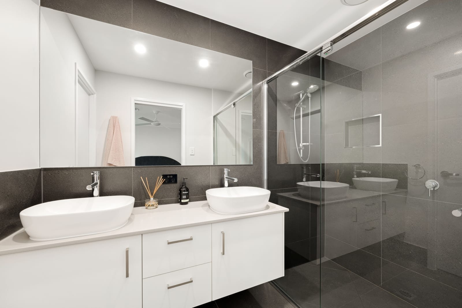 Stylish ‘As New’ Designer Home