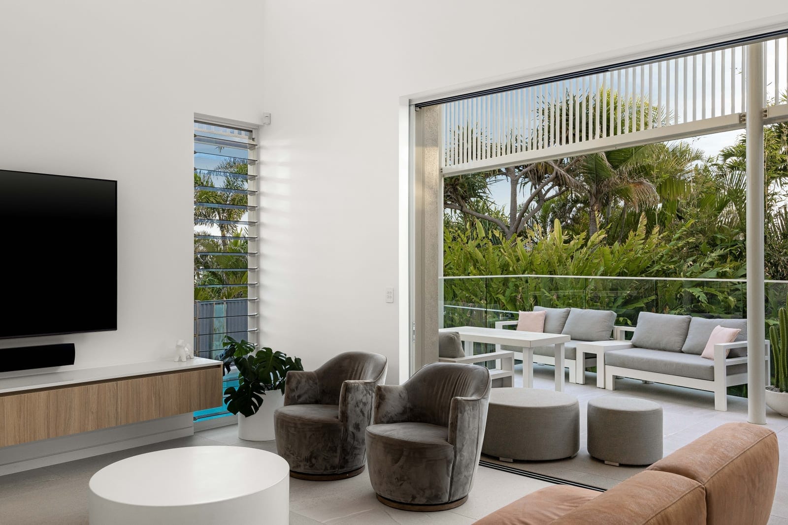 World-Class Beachside Residence!