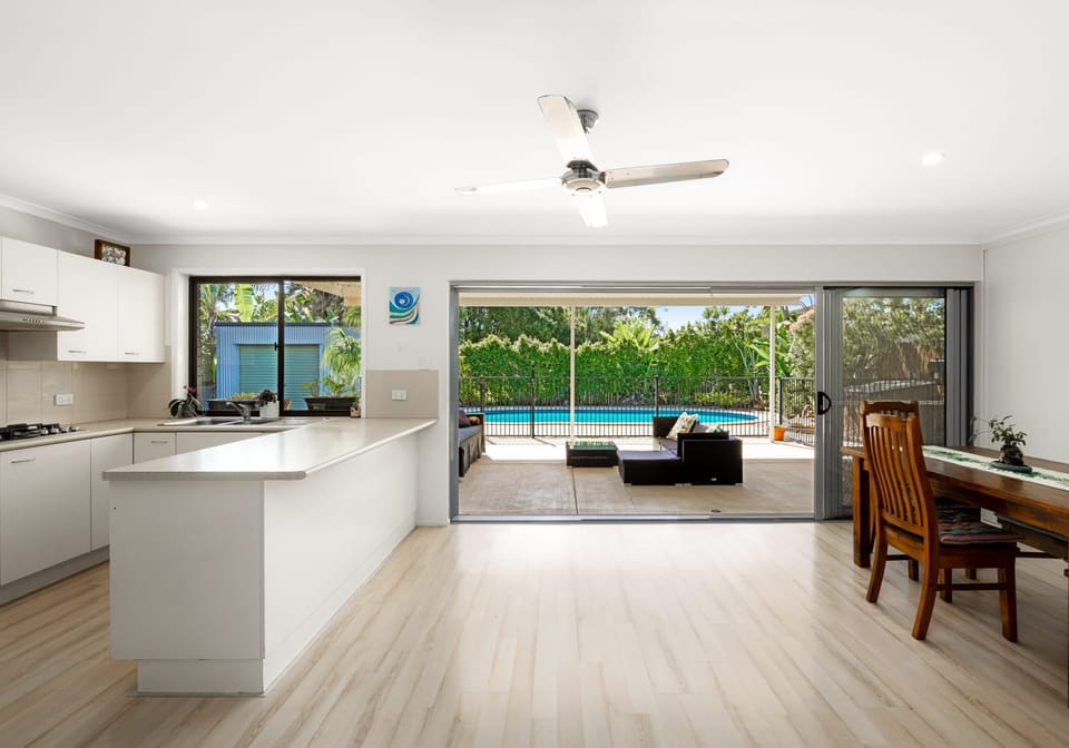 Buddina Classic, Waterfront Street