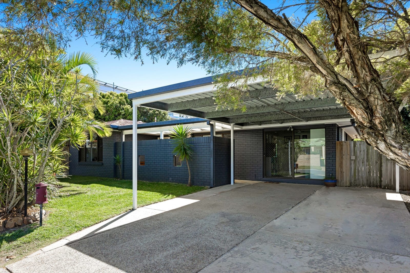 Buddina Classic, Waterfront Street