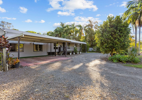 Peaceful Beerwah Retreat on a Spacious One-Acre Lot