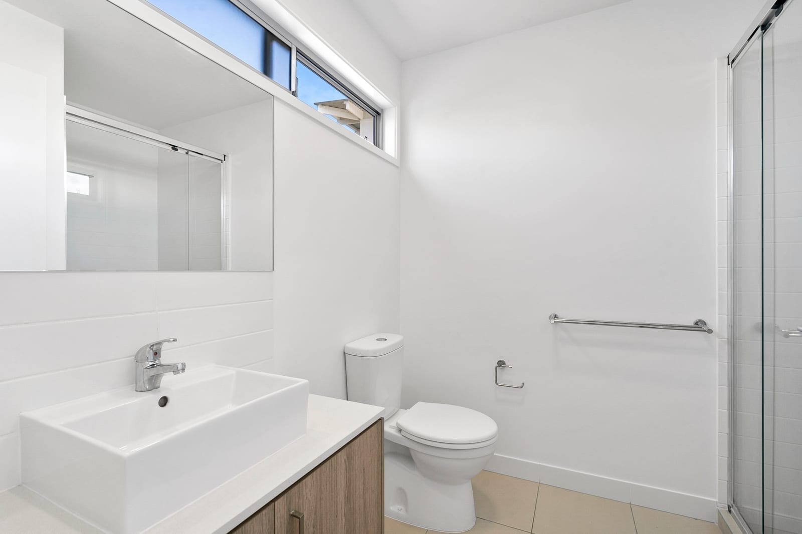 Low Maintenance, Beachside Delight