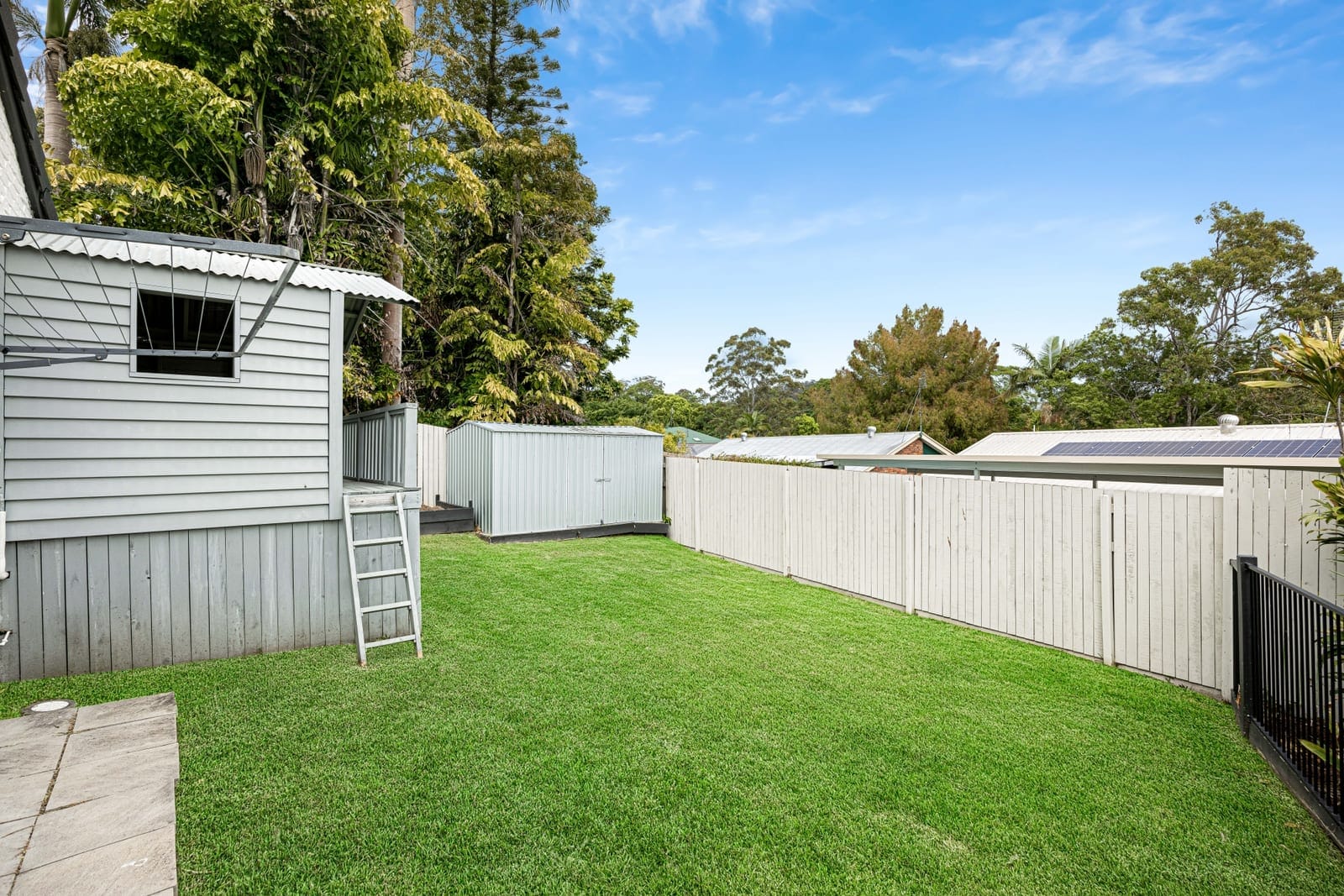 Renovated Family Oasis Minutes from the Beach and CBD