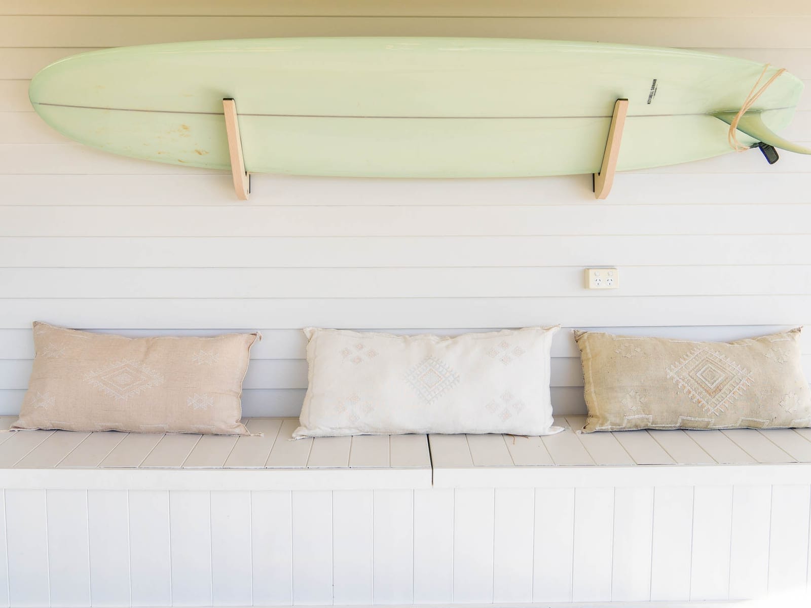 Renovated Family Oasis Minutes from the Beach and CBD