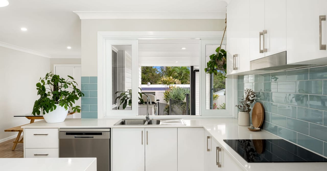 6 Burran Court — photo 2