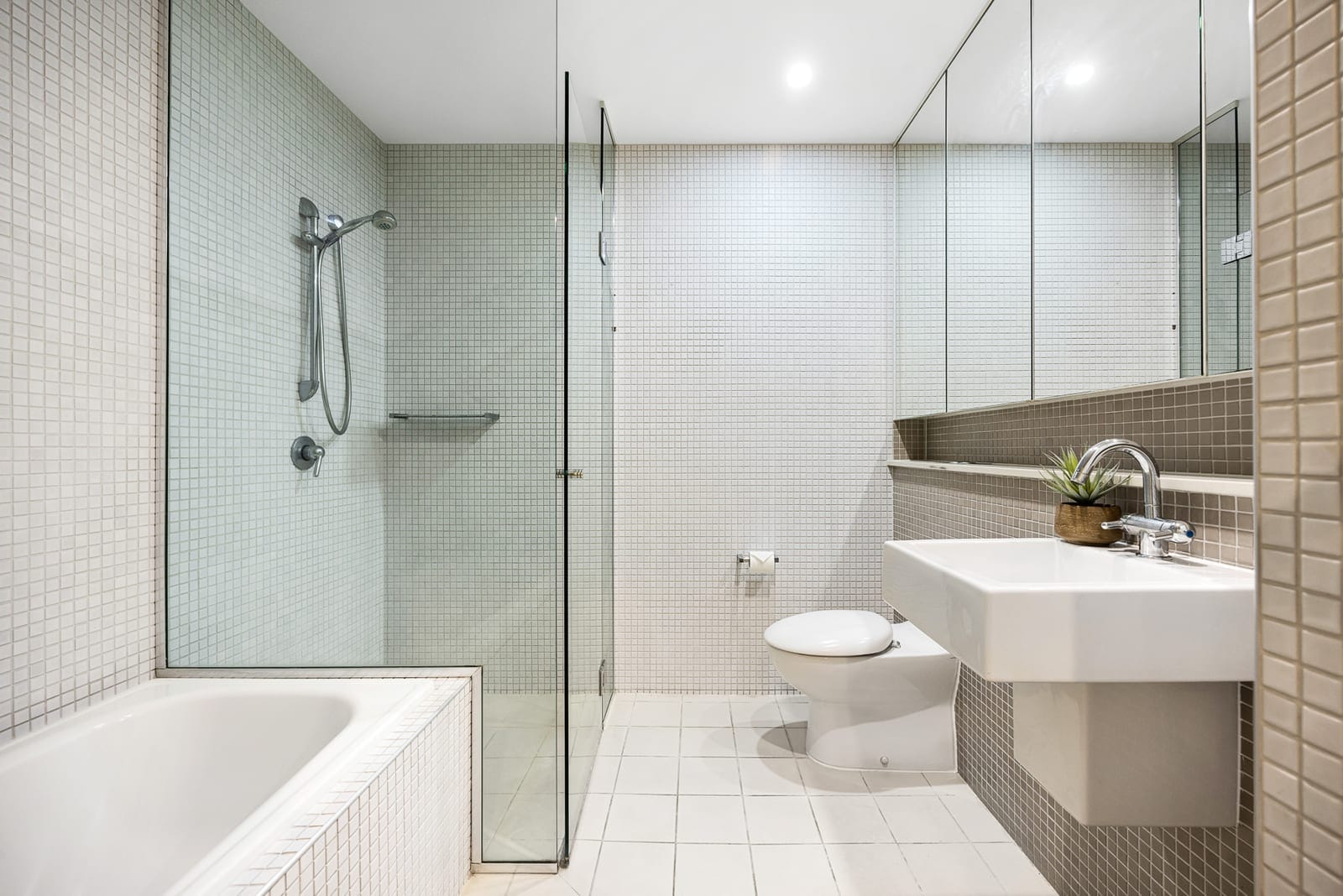 Idyllic Beachside Living in the Heart of Coolum Beach