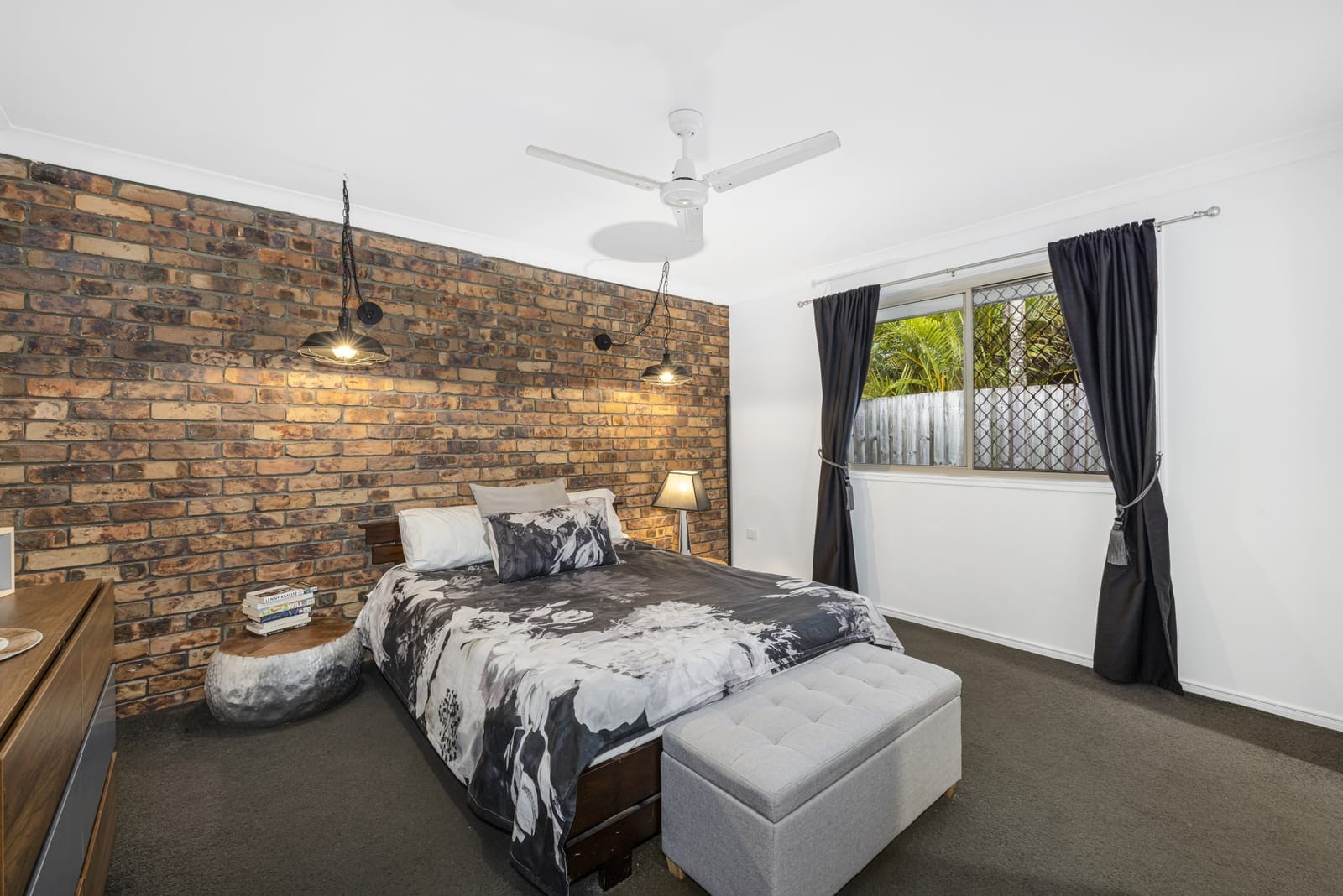 Beachside Entertainer, Family & Lifestyle Perfection!