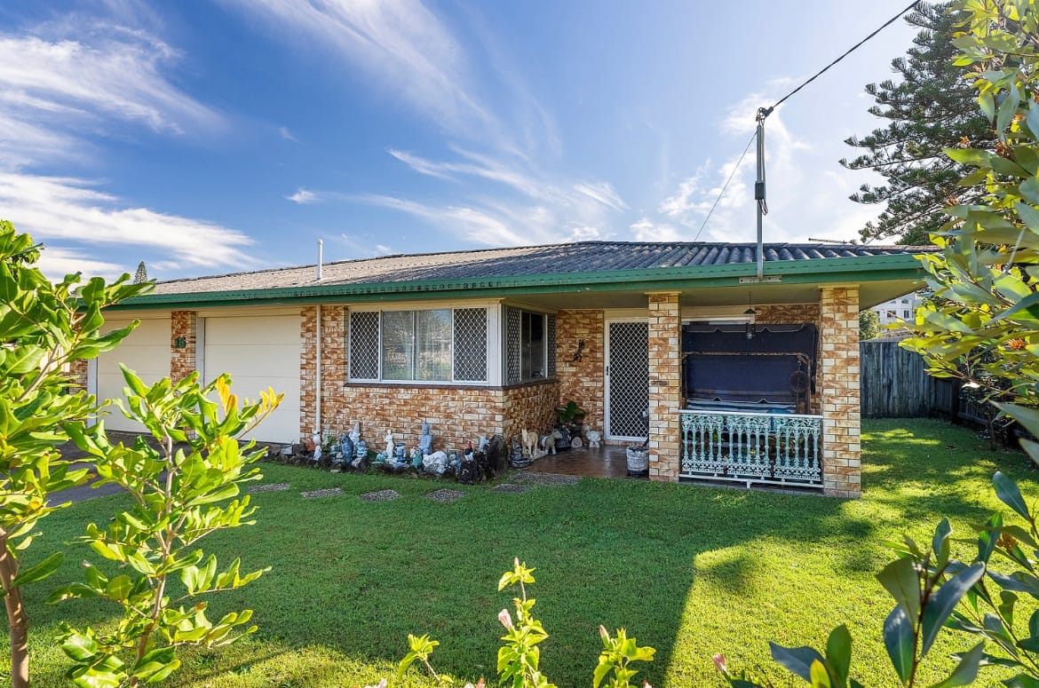 Seaside Sanctuary in Buddina: Your Gateway to Relaxed Living
