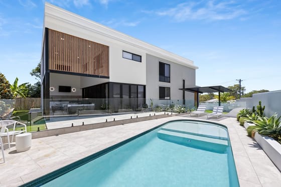 Lifestyle, Luxury, Location