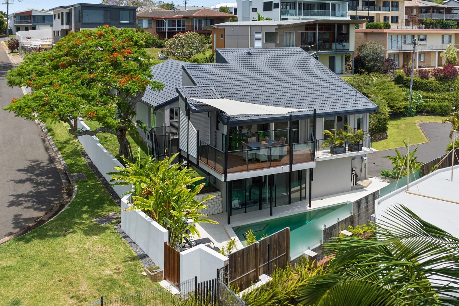 Family-Friendly Entertainer, North-Easterly Views