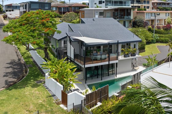Family-Friendly Entertainer, North-Easterly Views