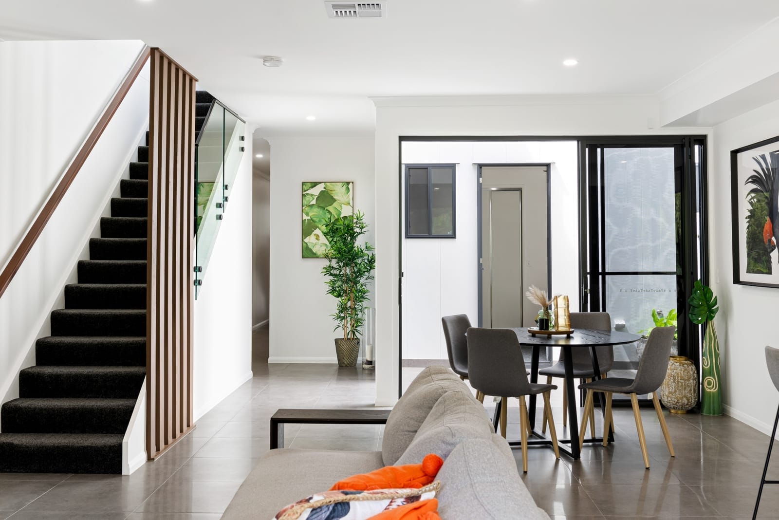 Minimal Maintenance, Maximum Lifestyle