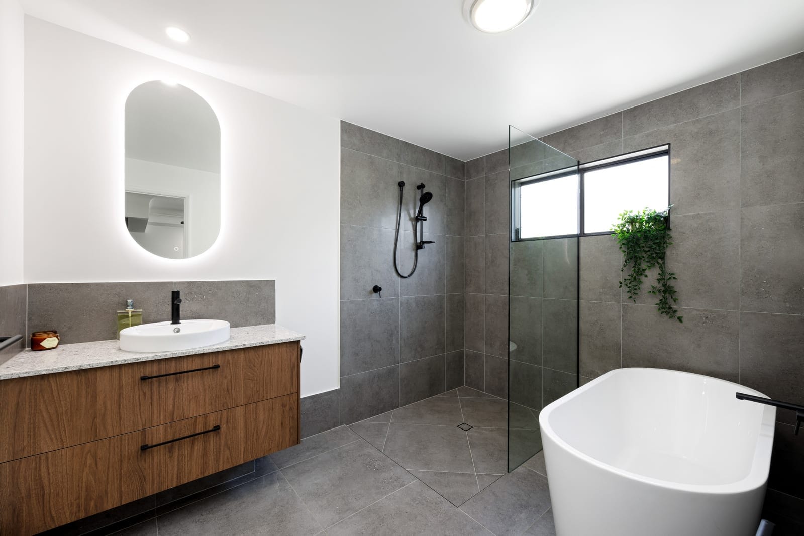 Minimal Maintenance, Maximum Lifestyle