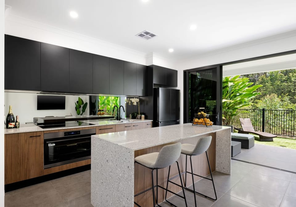 Minimal Maintenance, Maximum Lifestyle