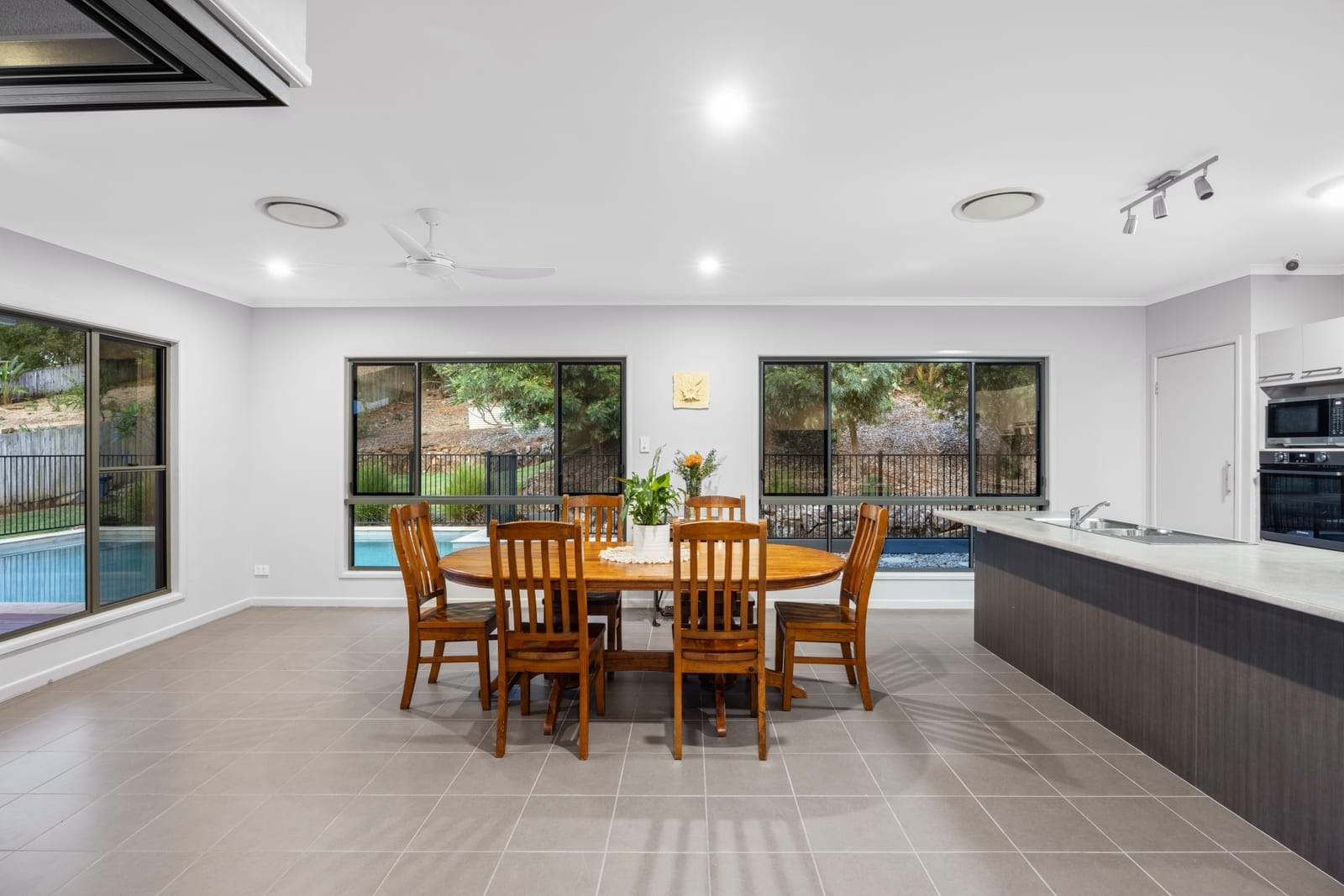 Elevation, Design, Lifestyle