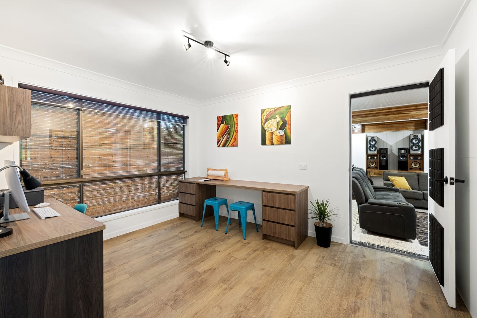 Charm, Convenience, Lifestyle