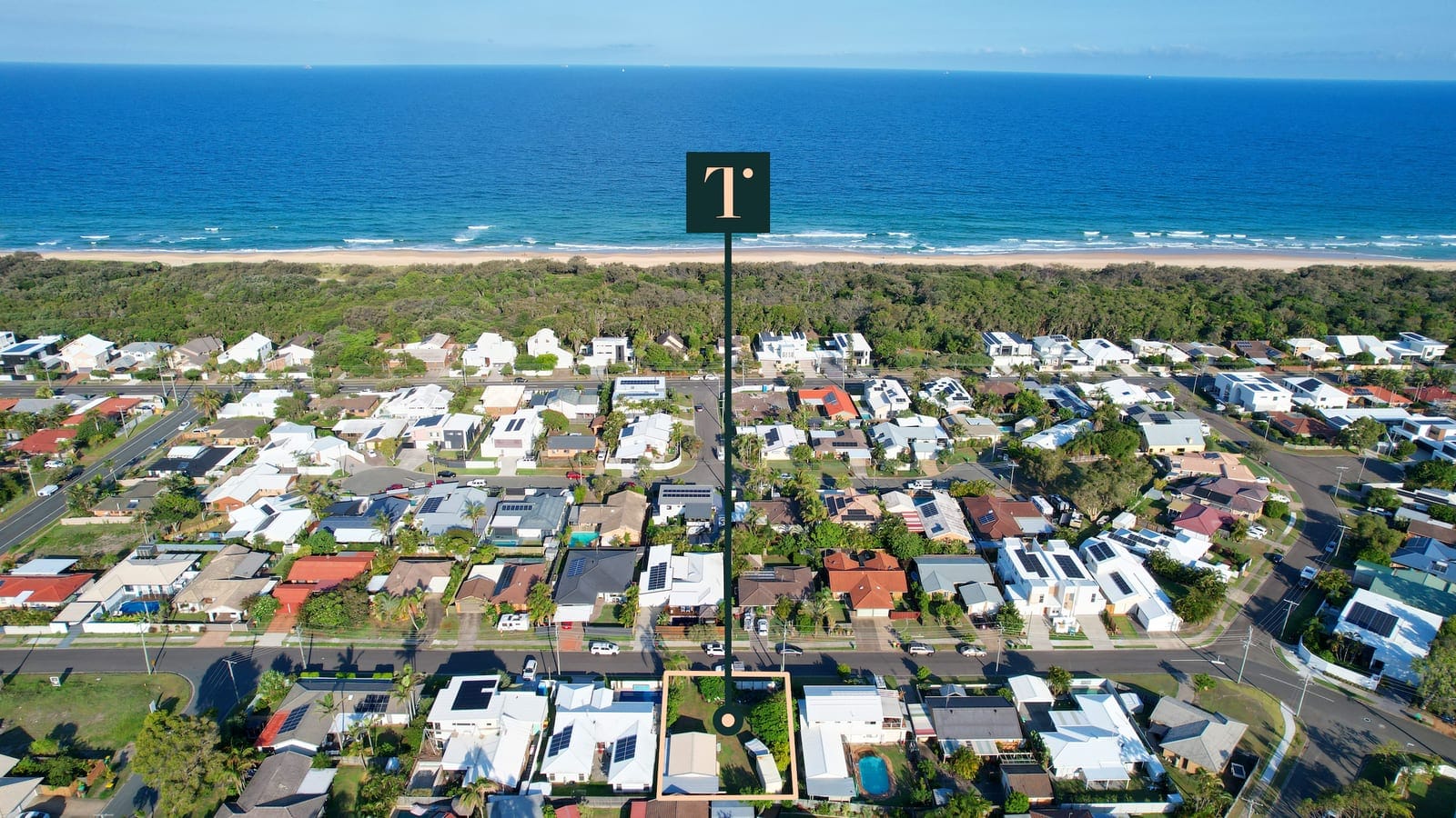 Rare Beachside Opportunity – 300m to Sand