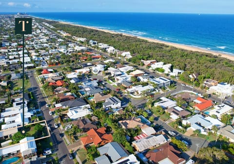 Rare Beachside Opportunity – 300m to Sand