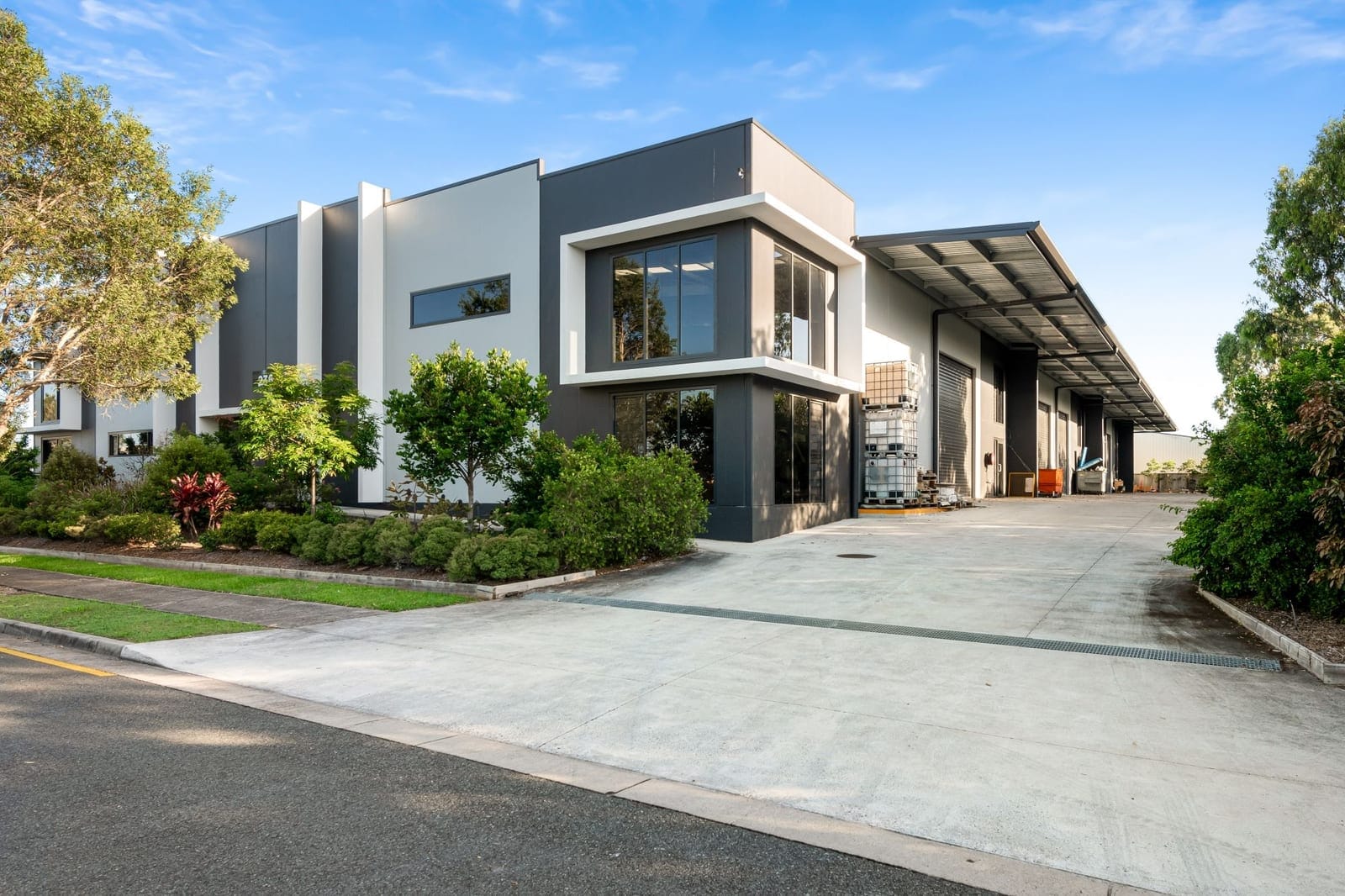 Commercial Investment: Quality Tenant or Vacant Possession