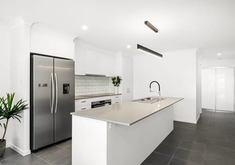Minimal Maintenance, Maximum Lifestyle