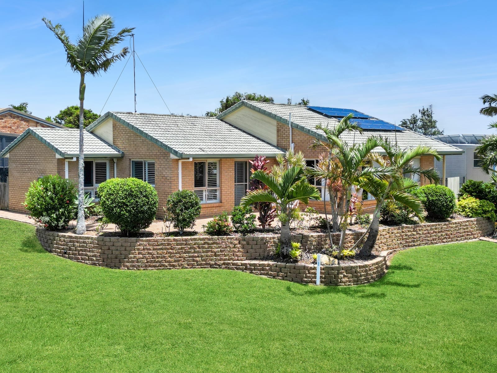AUCTION 11AM THIS SATURDAY, 10TH OF FEBRUARY