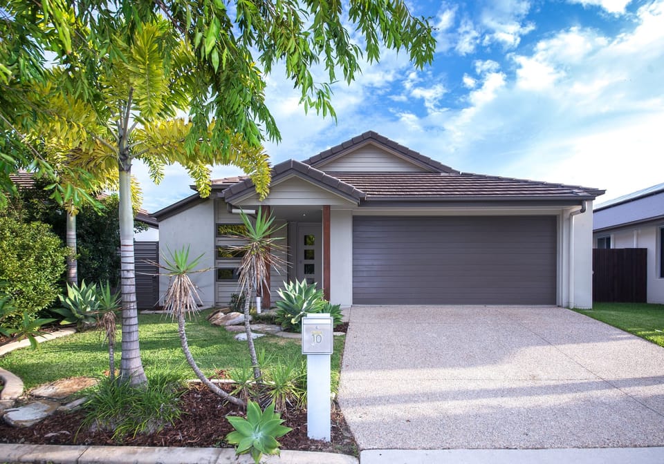 Effortless, Family-Friendly Living!