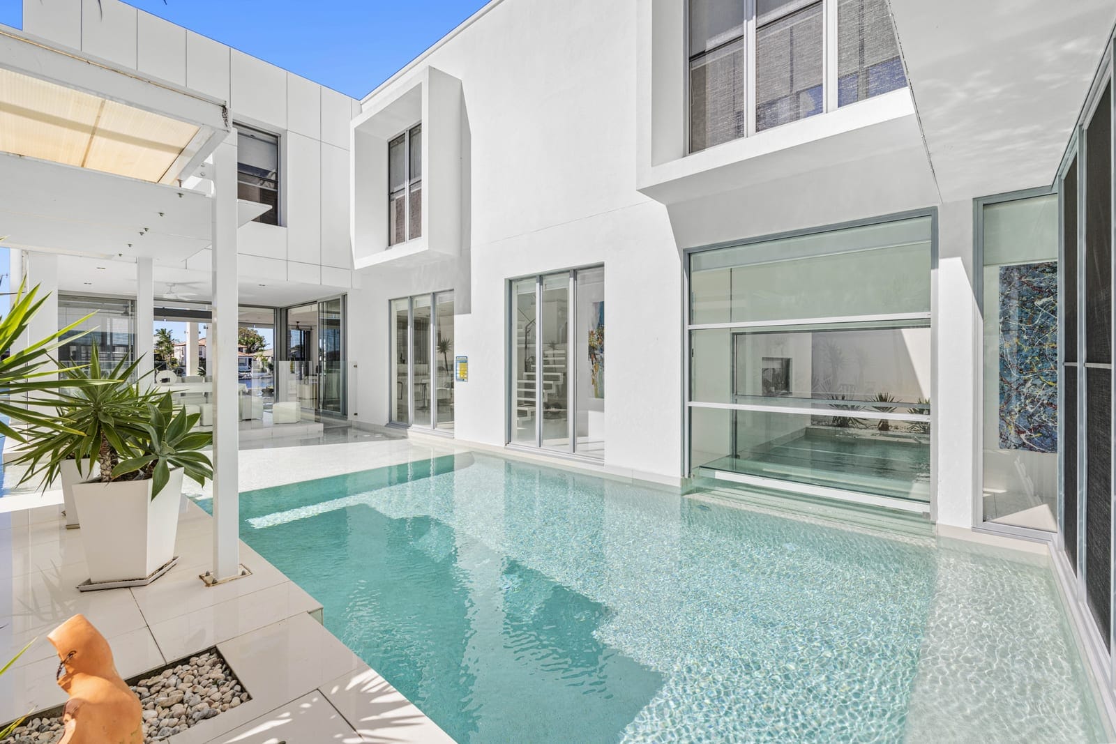 A Waterfront Oasis in the Heart of the Sunshine Coast