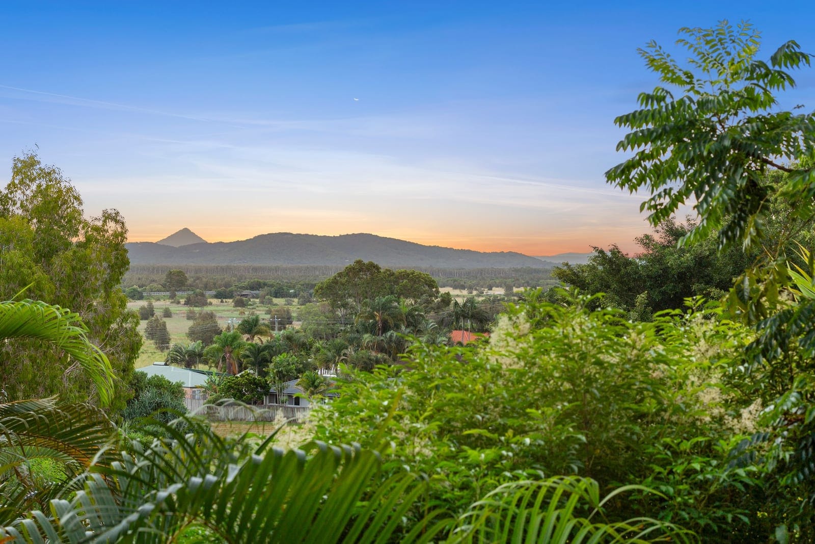 Nature Lovers Hideaway in Coolum Beach