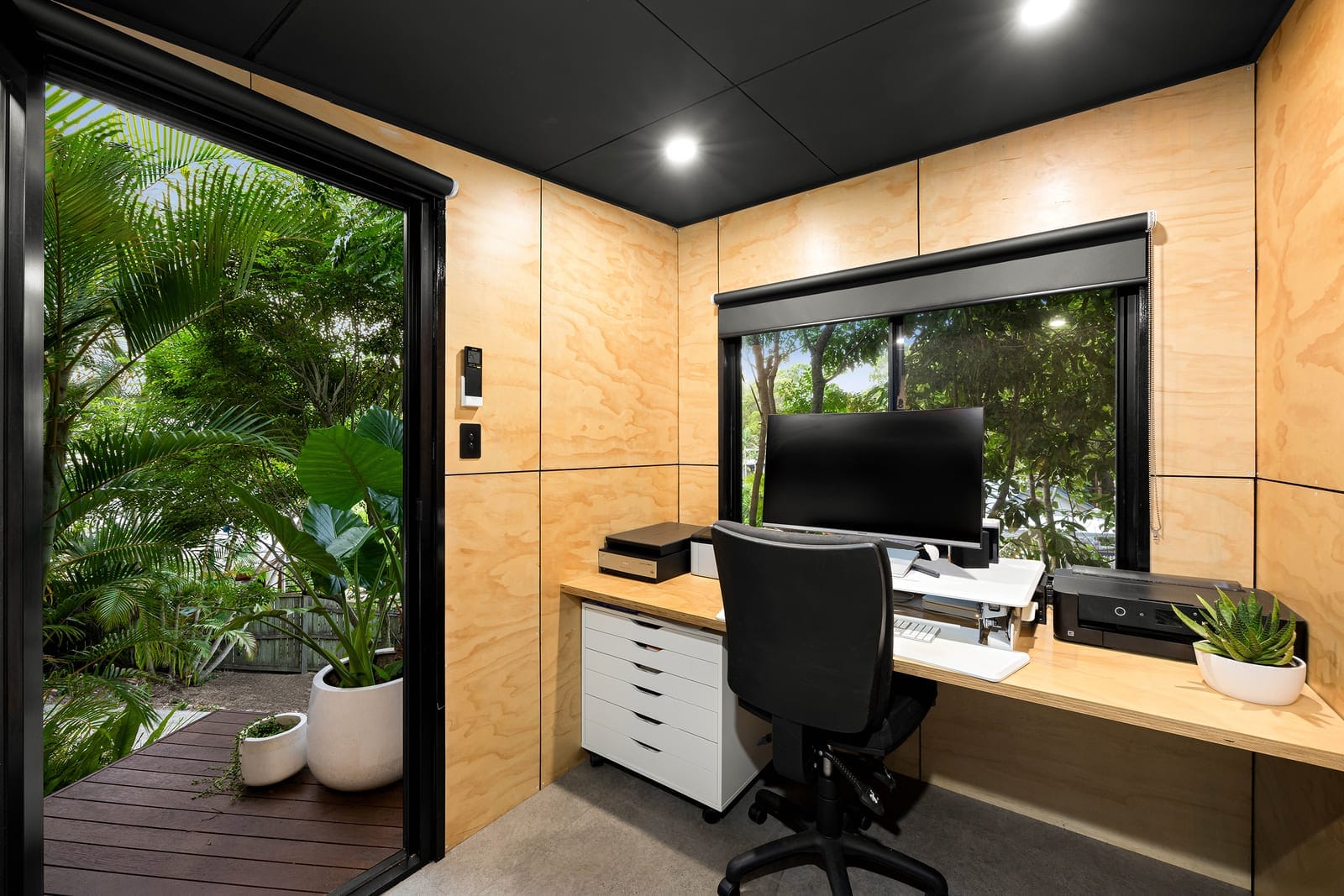 Nature Lovers Hideaway in Coolum Beach