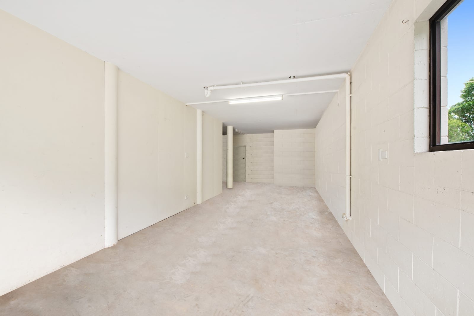 Renovate or Detonate: Direct North-Facing 2,420sqm Block
