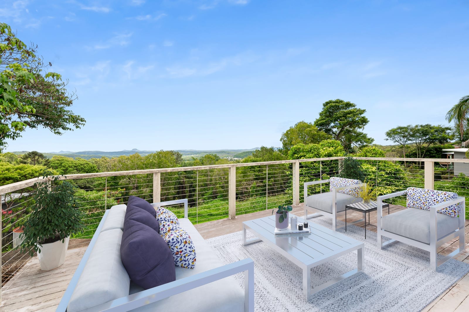 Renovate or Detonate: Direct North-Facing 2,420sqm Block