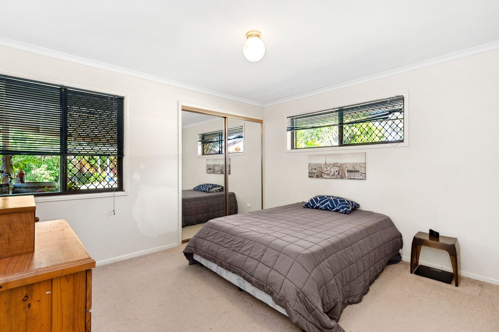 Situated on a generous 715m2 block