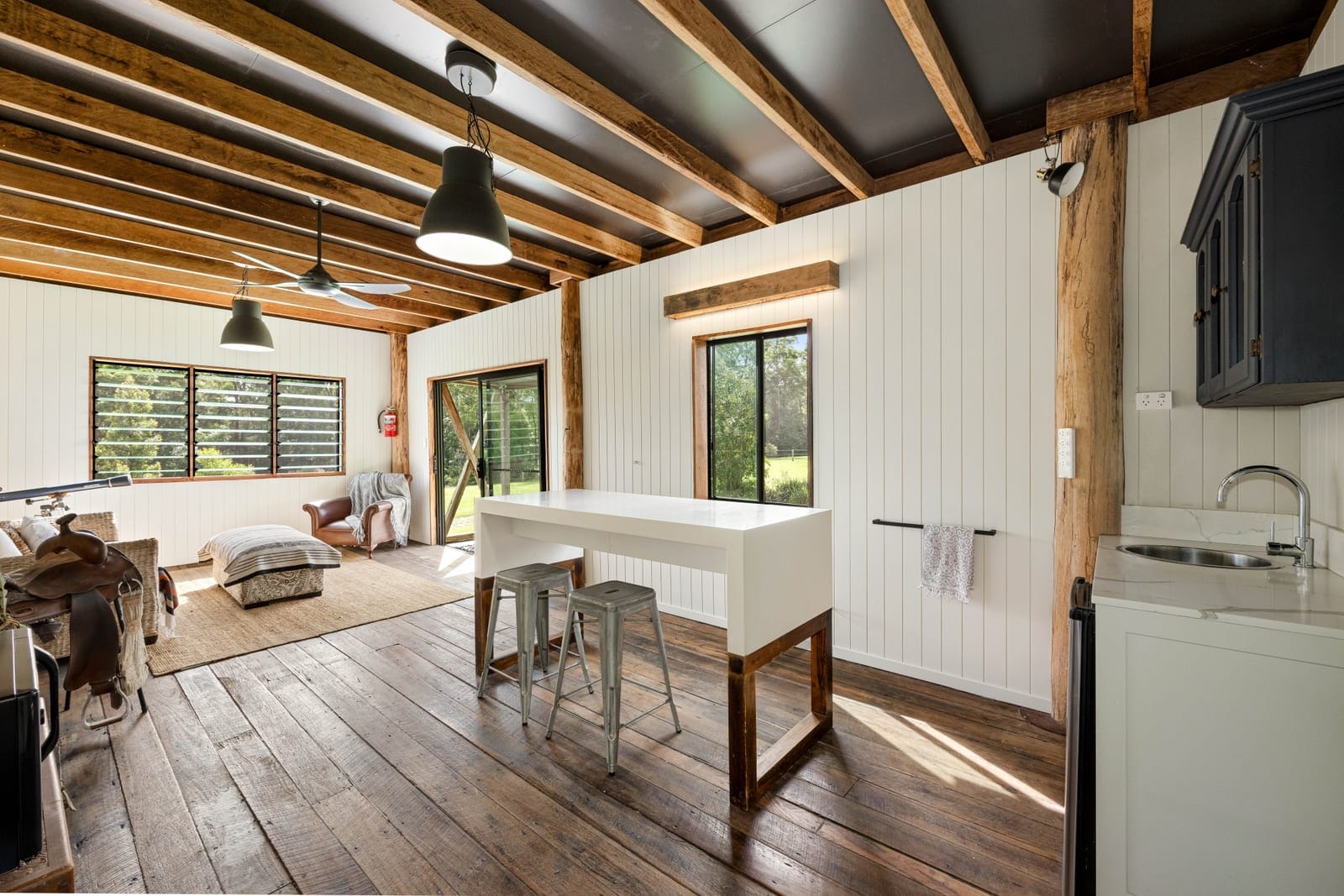 STUNNING SUNSHINE COAST HORSE & CATTLE ACREAGE