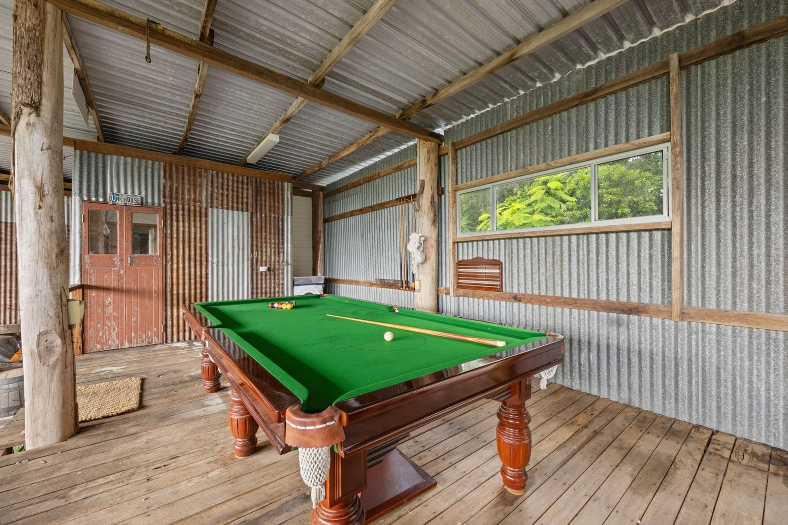 STUNNING SUNSHINE COAST HORSE & CATTLE ACREAGE