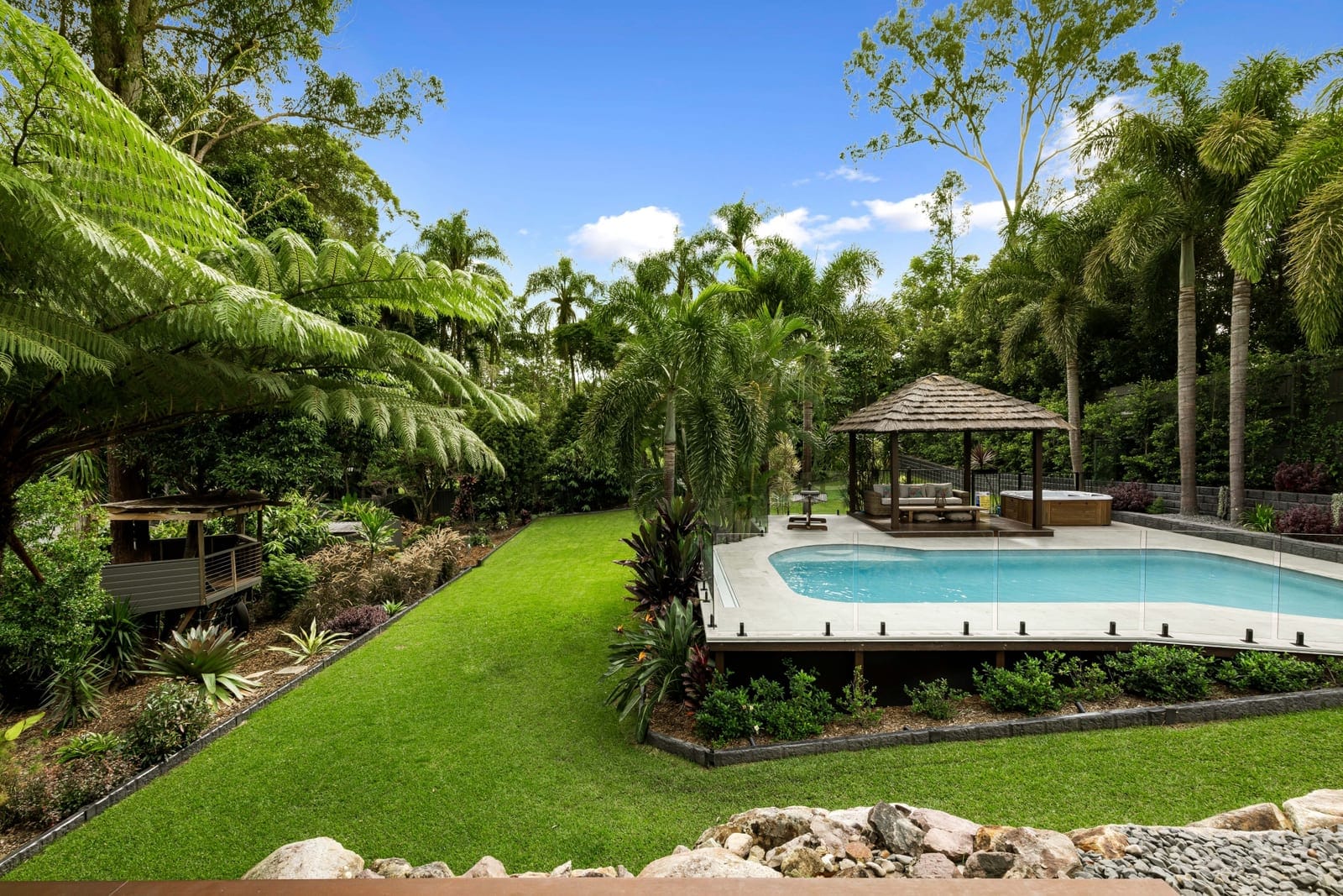 Stunning North Facing Entertainer