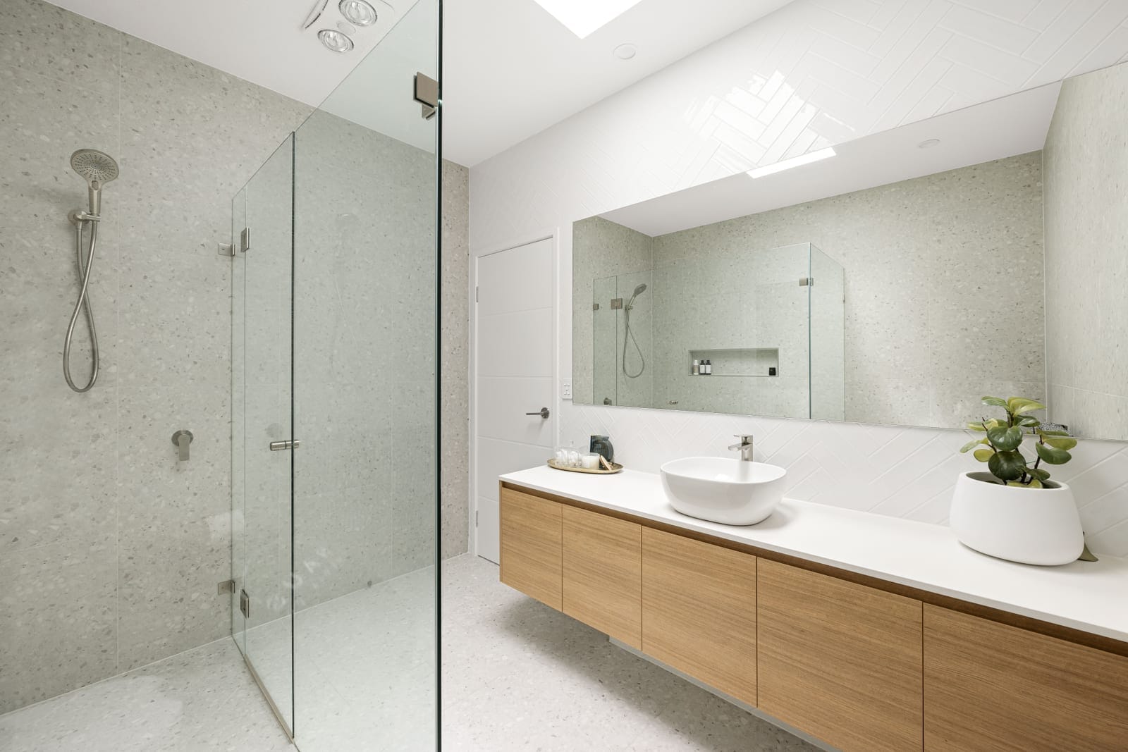 Effortless Living, Contemporary Elegance