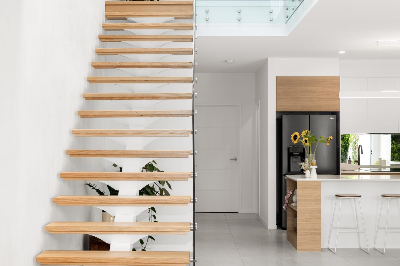Effortless Living, Contemporary Elegance