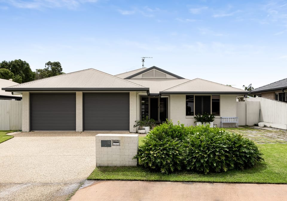 Family Entertainer In Buderim Education Hub