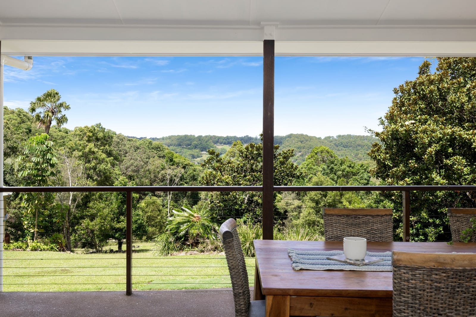 Acreage Sanctuary: Privacy, Peace, Dual Living
