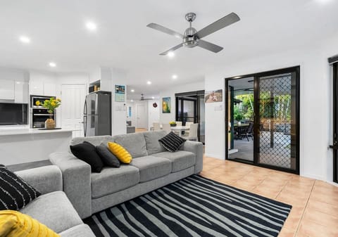 Move the Family to Beautiful Buderim!