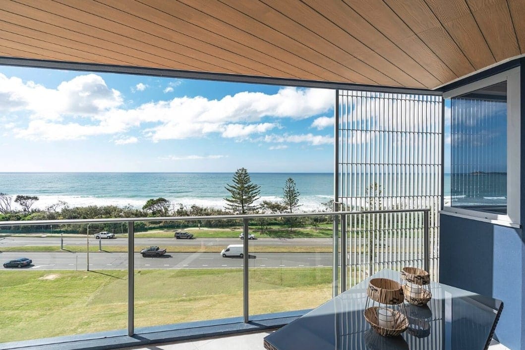 Sub-Penthouse North Facing Beachfront