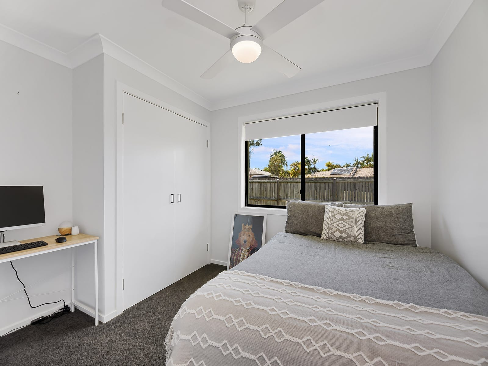 Family Entertainer In Timberdale Estate