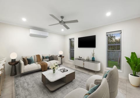 Stylish Home or Investor’s Delight!