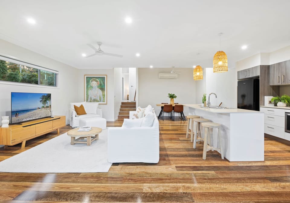 Dual Key Opportunity in Prestige Vantage Estate