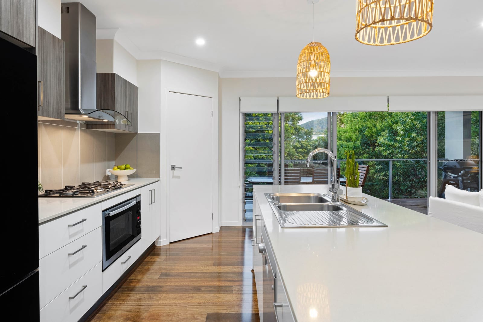 Dual Key Opportunity in Prestige Vantage Estate